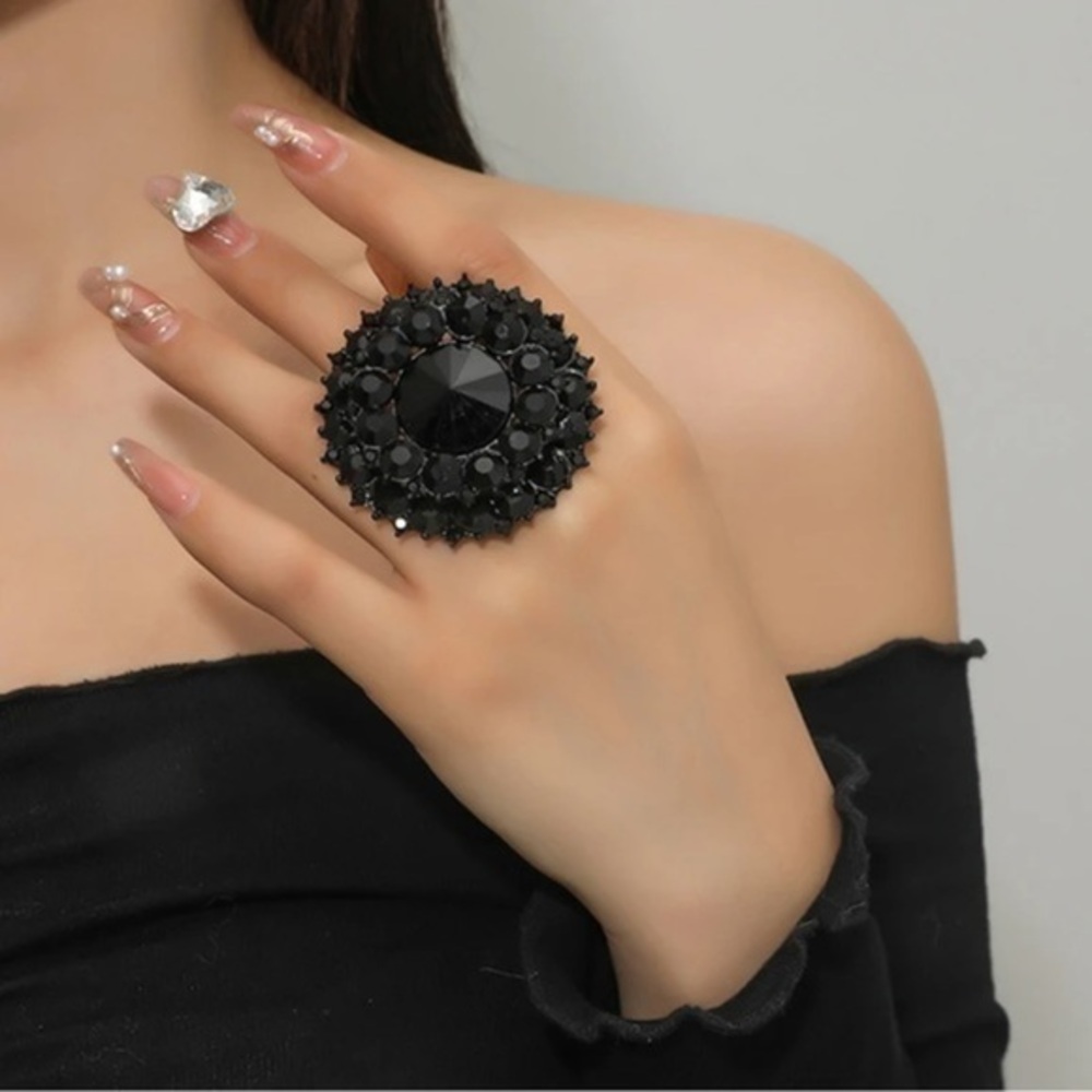 Oversized Black Medallion Fashion Ring ~ New